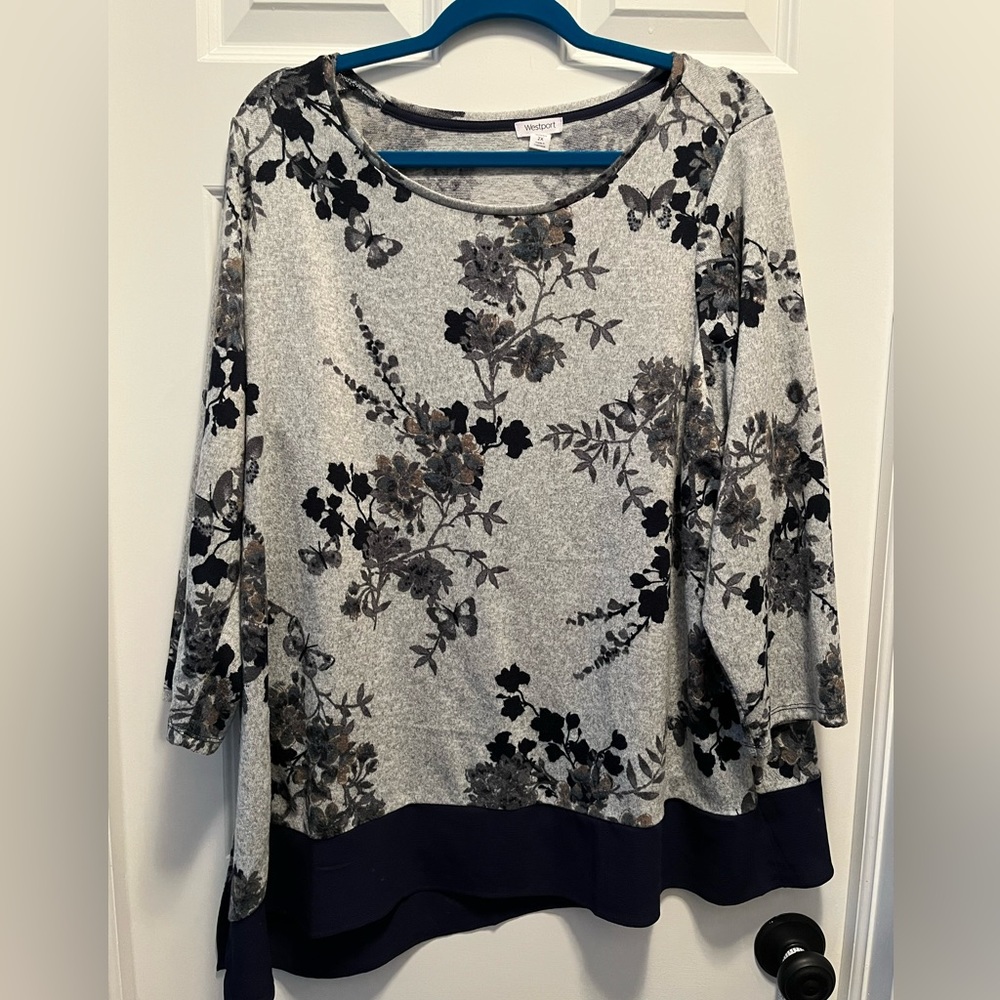 Women’s Casual Top